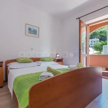 Near The Ruzze شقة بريلا